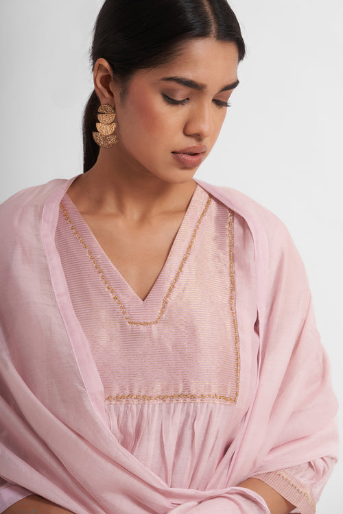 Neyab Embroidered Kurta Set