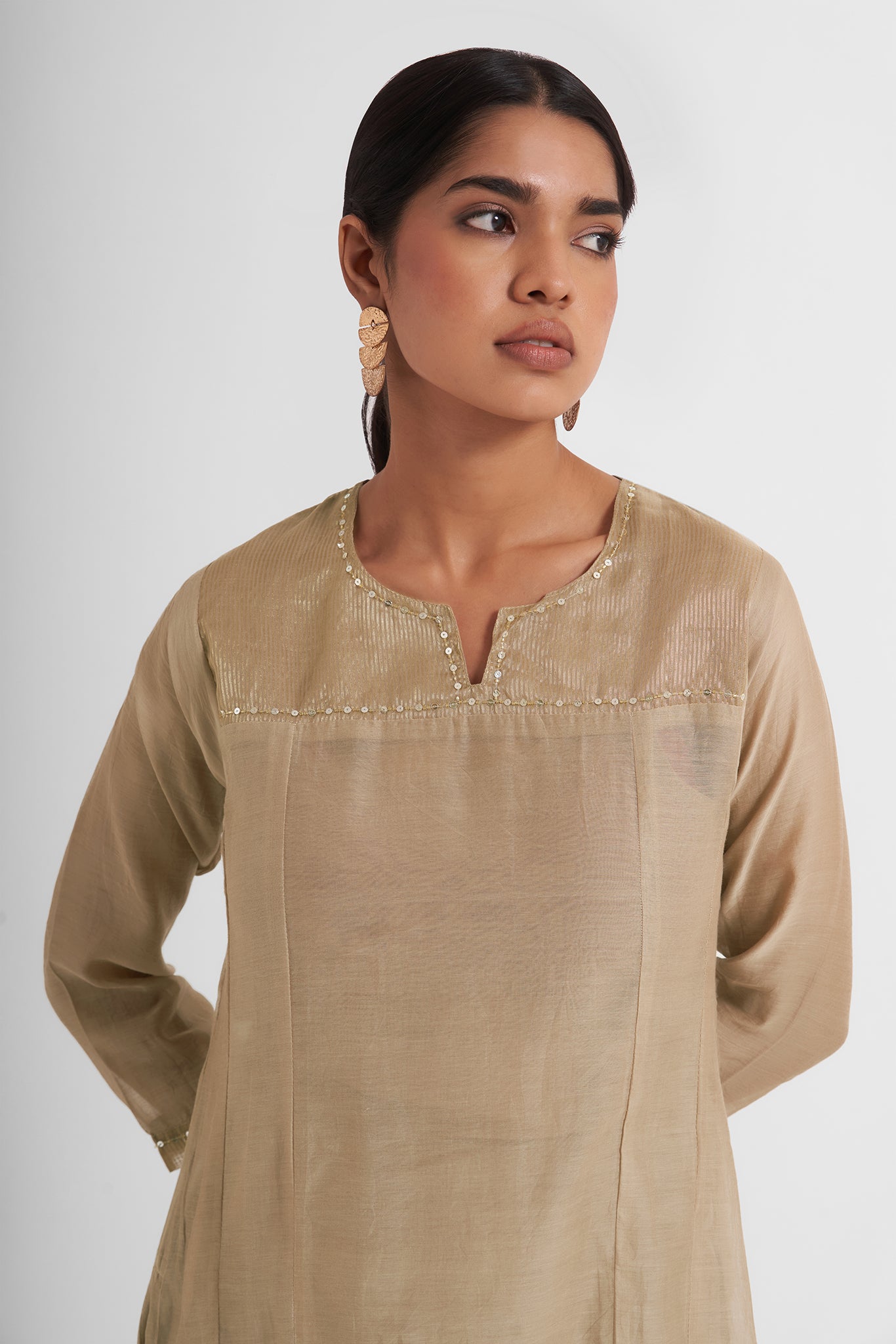 Anaya Embroidered Kurta Set