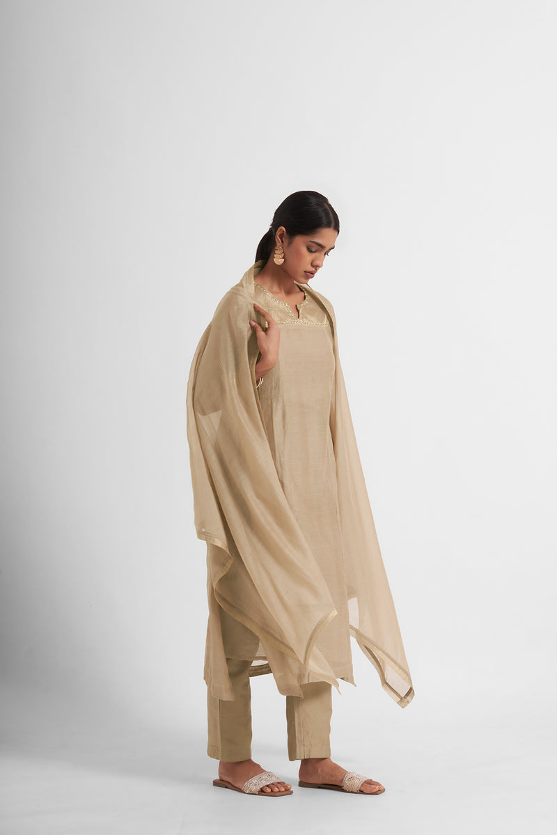 Anaya Embroidered Kurta Set