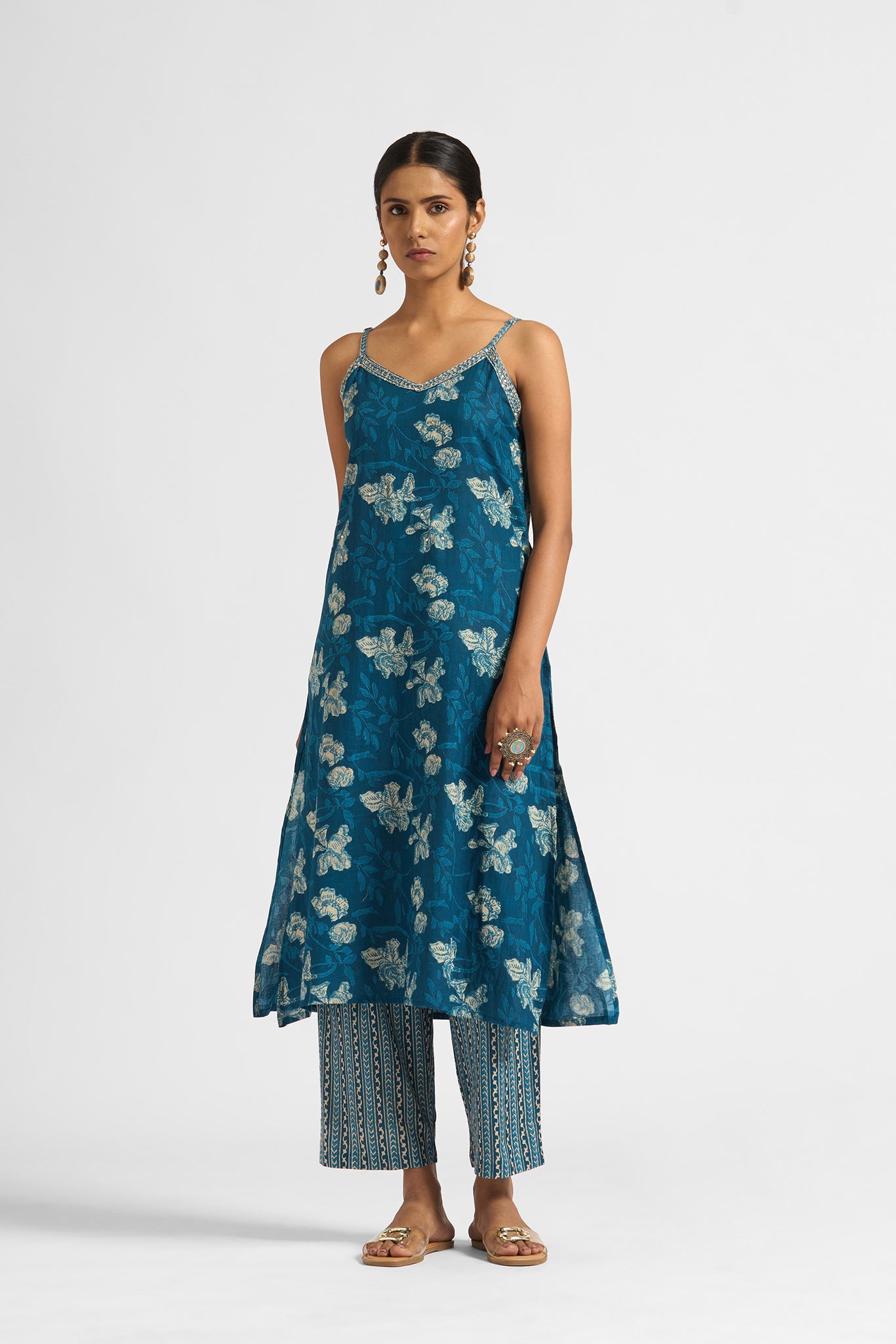 Rabeena Kurta Set - House of Ayuda