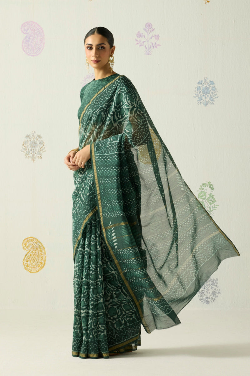 Navya Saree