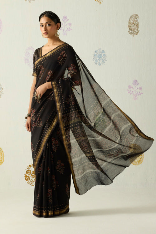 Aparna Saree