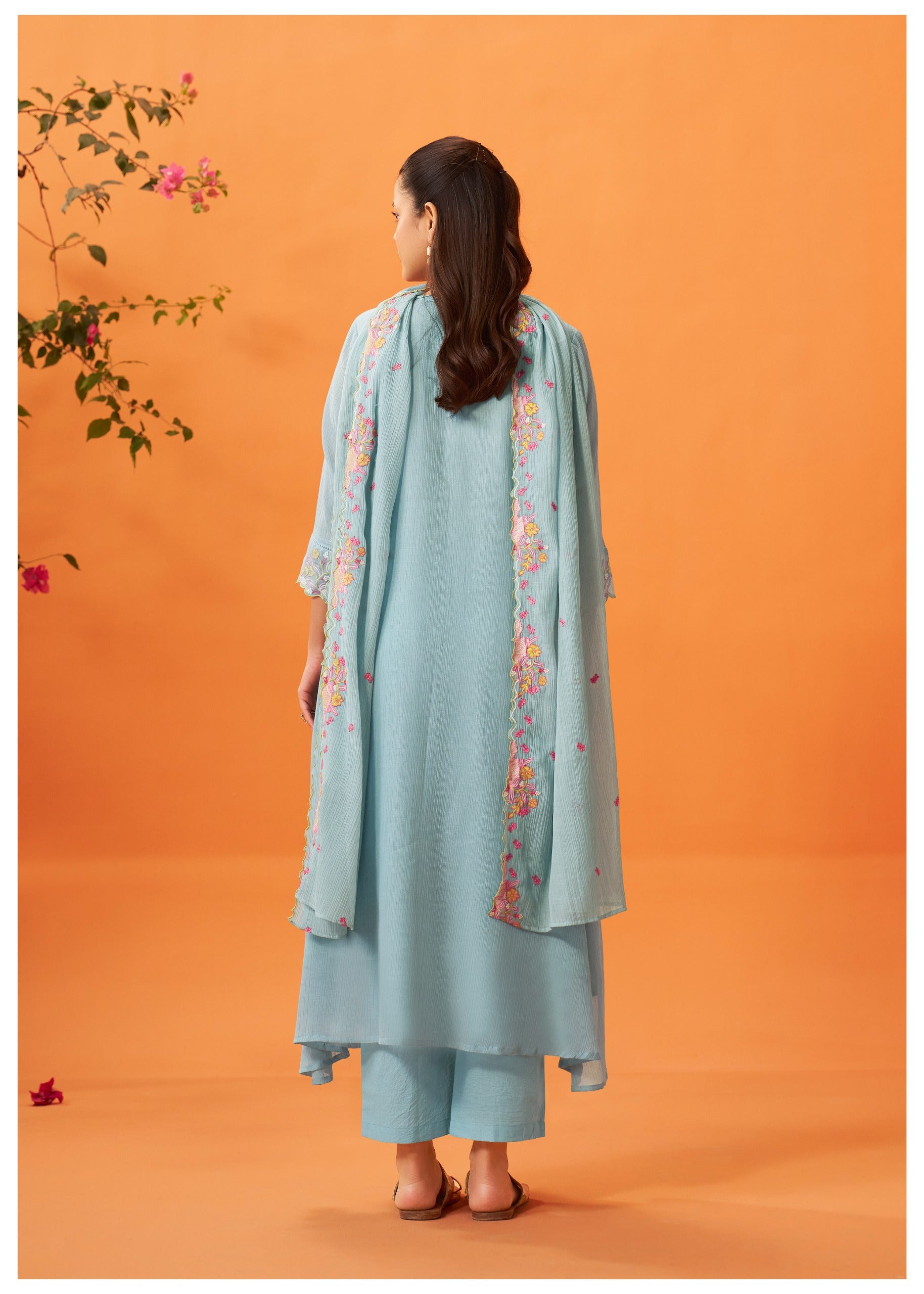 Noor Embroidered Kurta Set