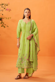 Nazakat Embroidered Kurta Set