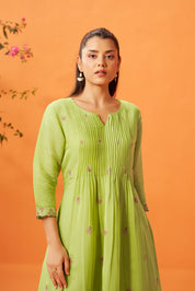 Nazakat Embroidered Kurta Set