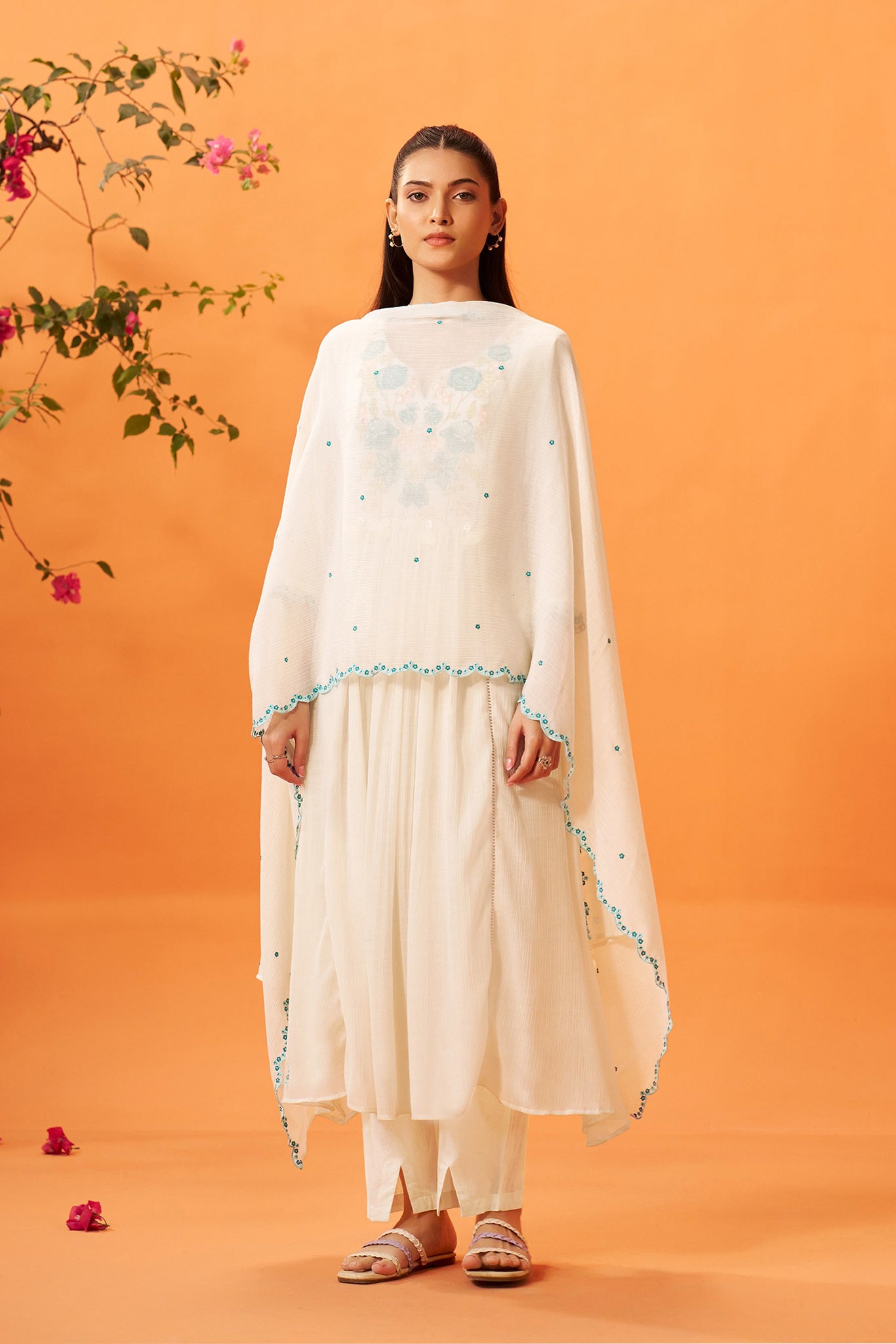 Mahak Embroidered Kurta Set