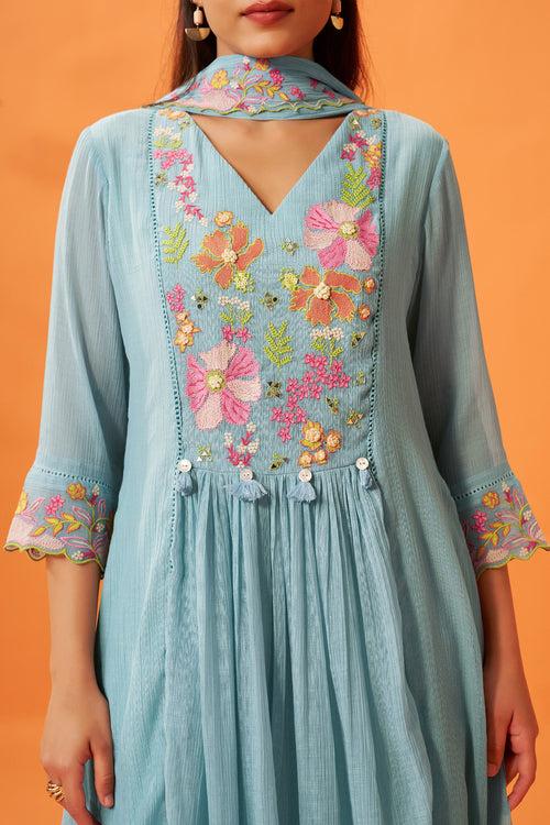 Noor Embroidered Kurta Set