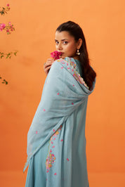 Noor Embroidered Kurta Set