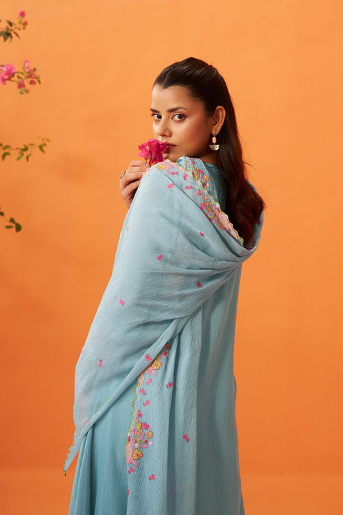 Noor Embroidered Kurta Set