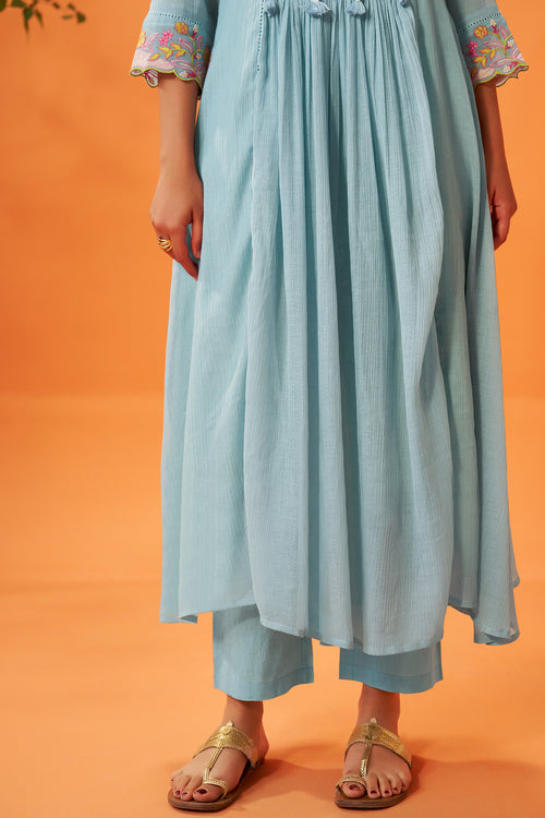 Noor Embroidered Kurta Set