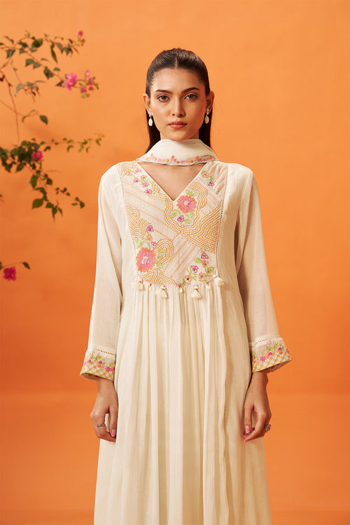 Adaa Embroidered Kurta Set