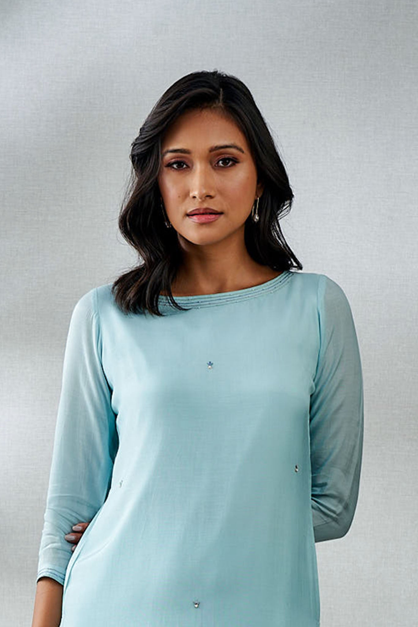 Nadira - Ayuda