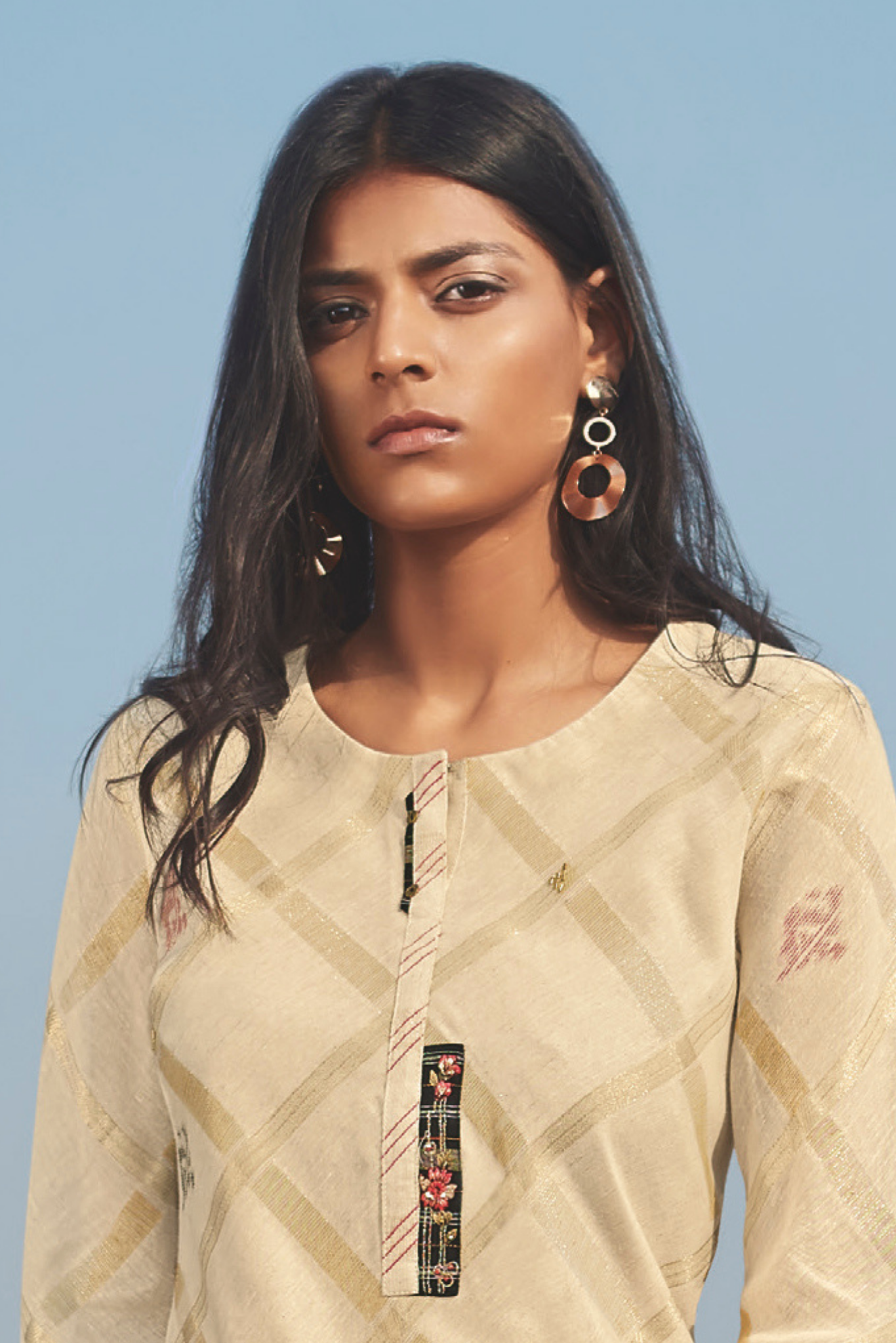 Raaya - Ayuda